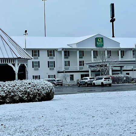Quality Inn&Suites Bellville - Mansfield Eksteriør bilde