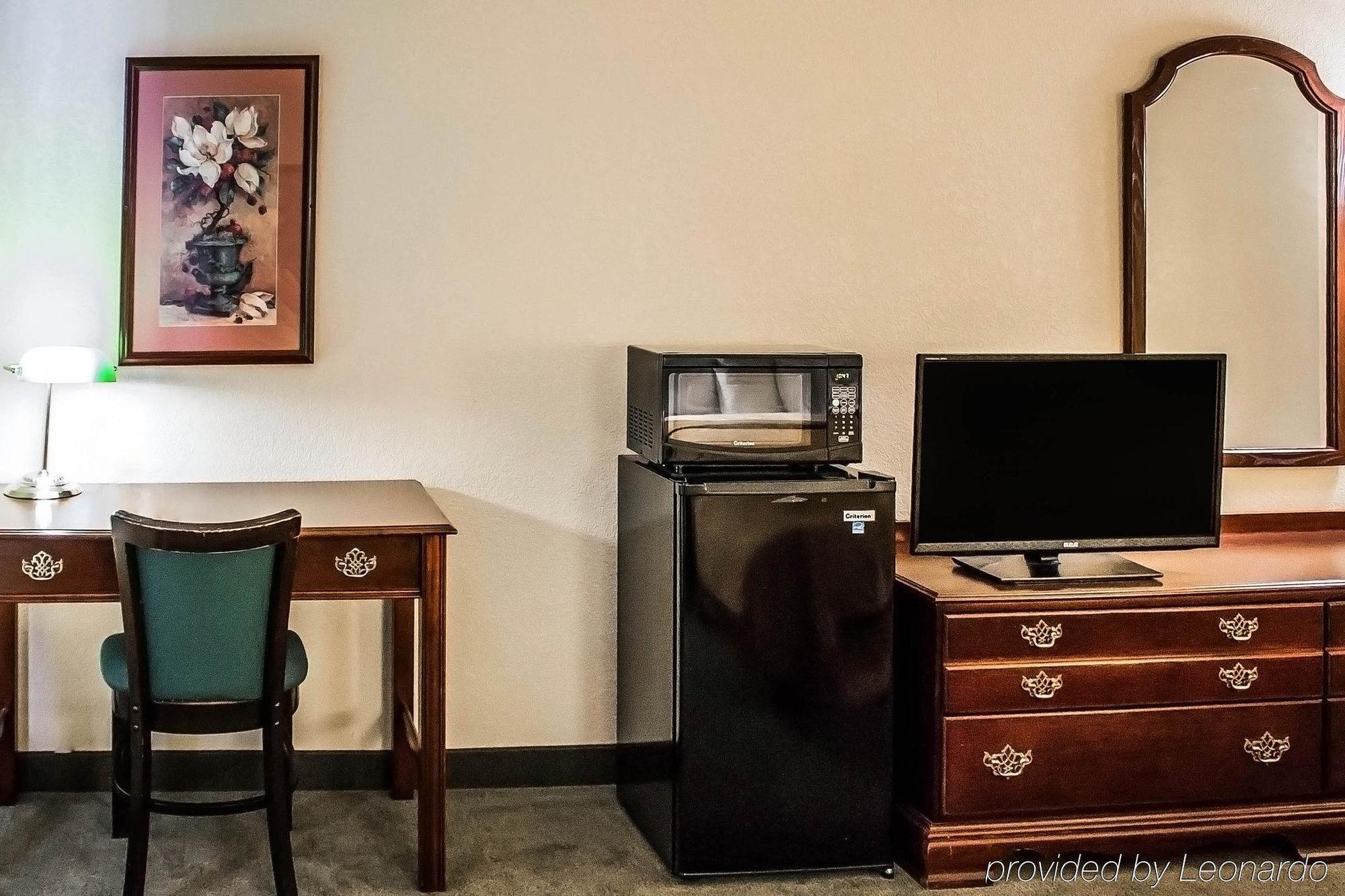 Quality Inn&Suites Bellville - Mansfield Eksteriør bilde